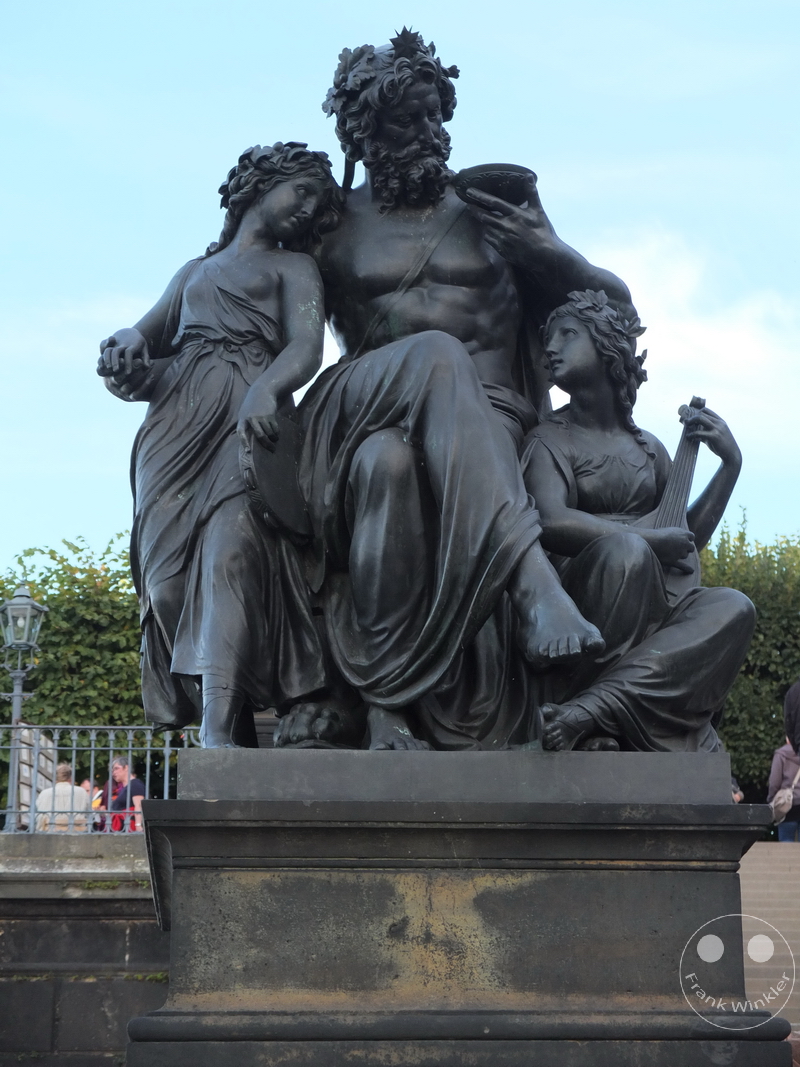 Skulptur Vier Tageszeiten - Abend - Brühlschen Terrasse