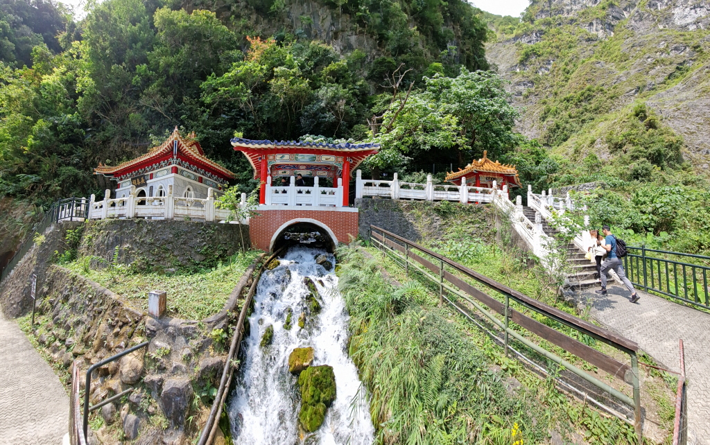 Taiwan - Taroko National Park - Changchun Shrine