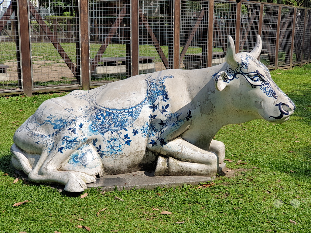 Taiwan - Taipeh - Taipei 101 - Cow