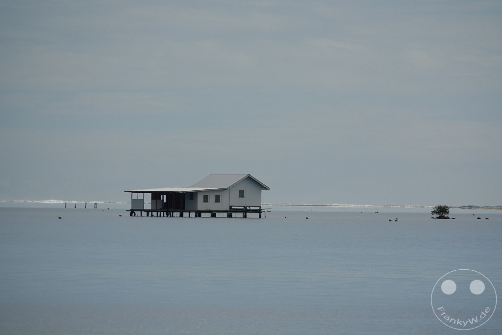 French Polynesia - Raiatea - house in the sea