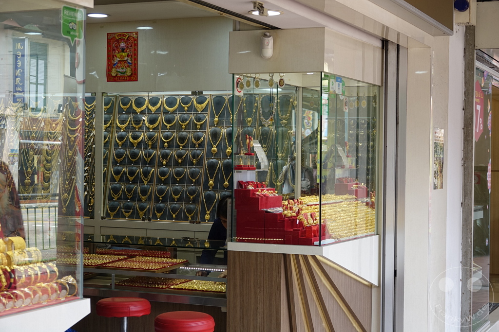 Singapur - Little India - Gold