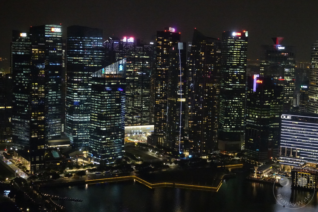 Singapur - Skyline by night
