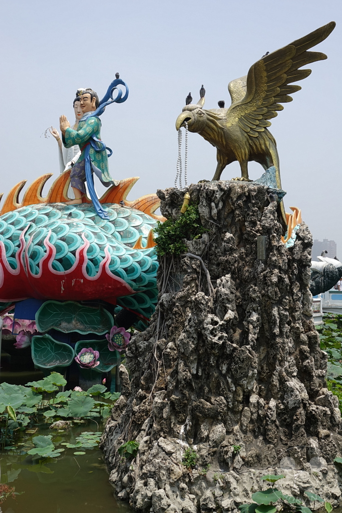 Taiwan - Zuoying - Spring and Autumn Pavilions