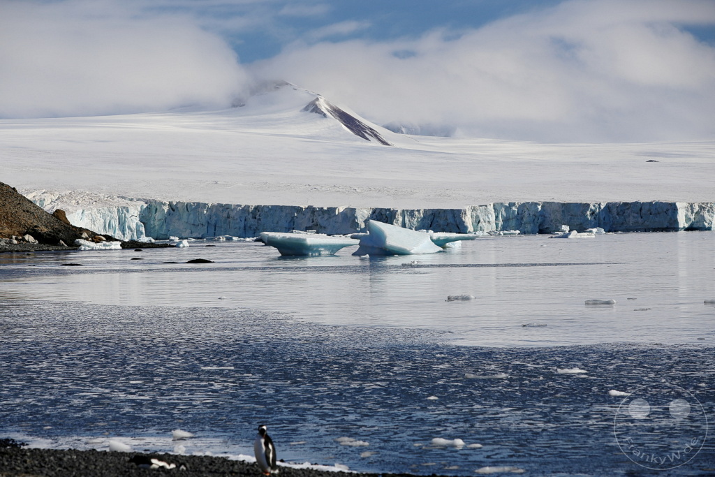 Antarktis - Fortín Sgto Cabral