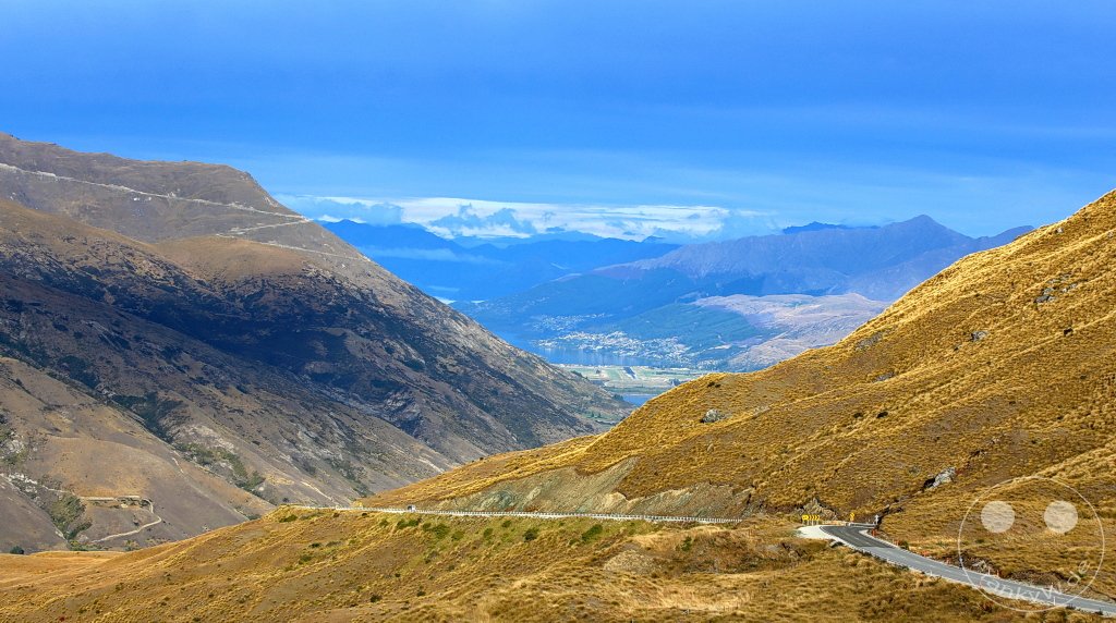 New Zealand South Island - Blick Richtung Queenstown - Crown Range Rd