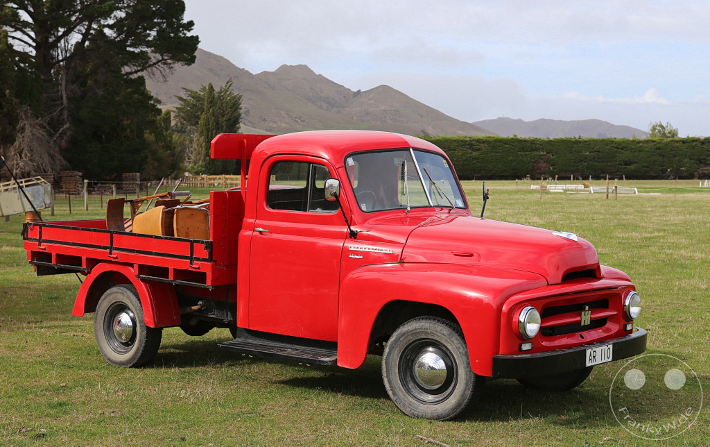 New Zealand South Island - International Harvester AR-110