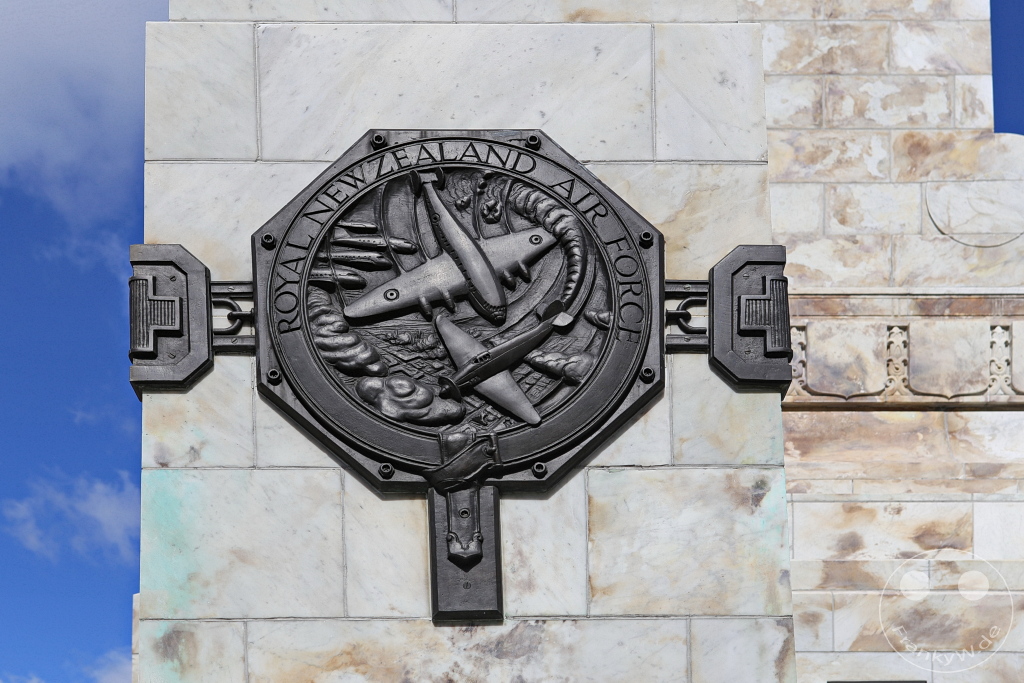 New Zealand North Island - Wellington Cenotaph - War Memorial