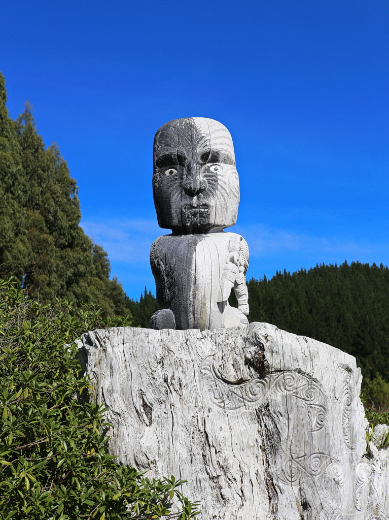 New Zealand North Island - Wairakei - Maori Sculpture
