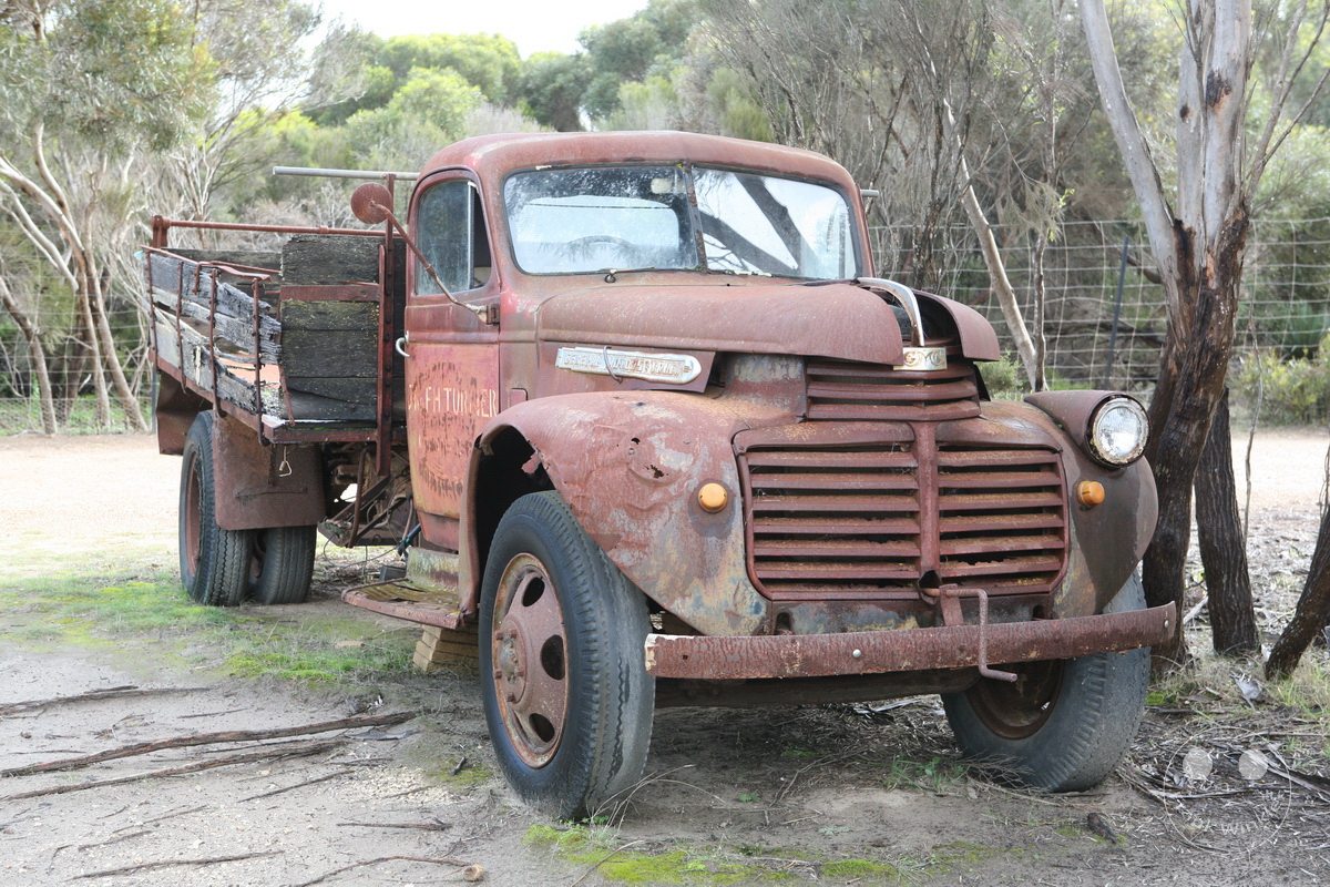 Australia - Kangaroo Island -historical truck
