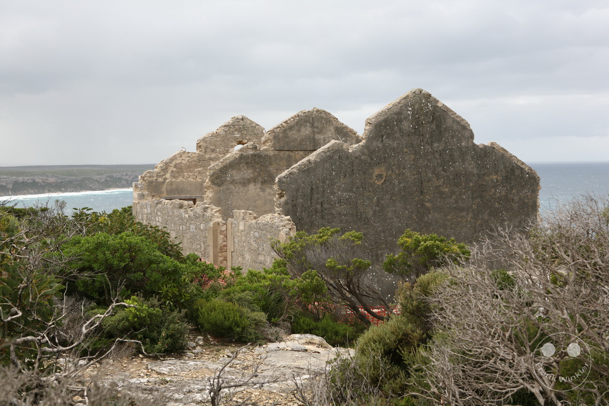 Australia - Kangaroo Island - Weirs Cove Lookout - warehouse ruin