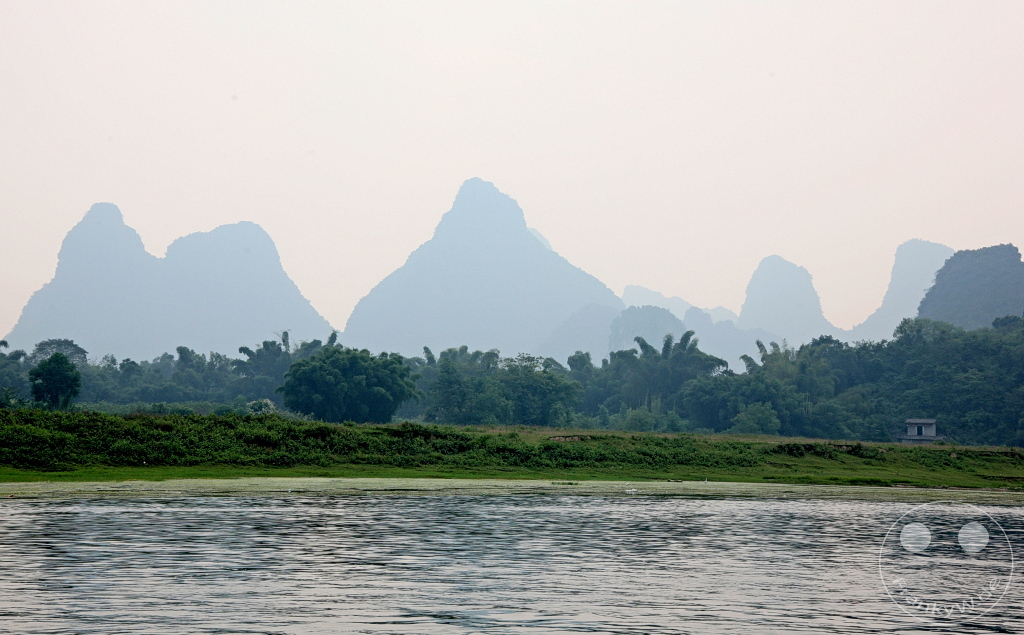 China -  Yangshou - Karst peaks