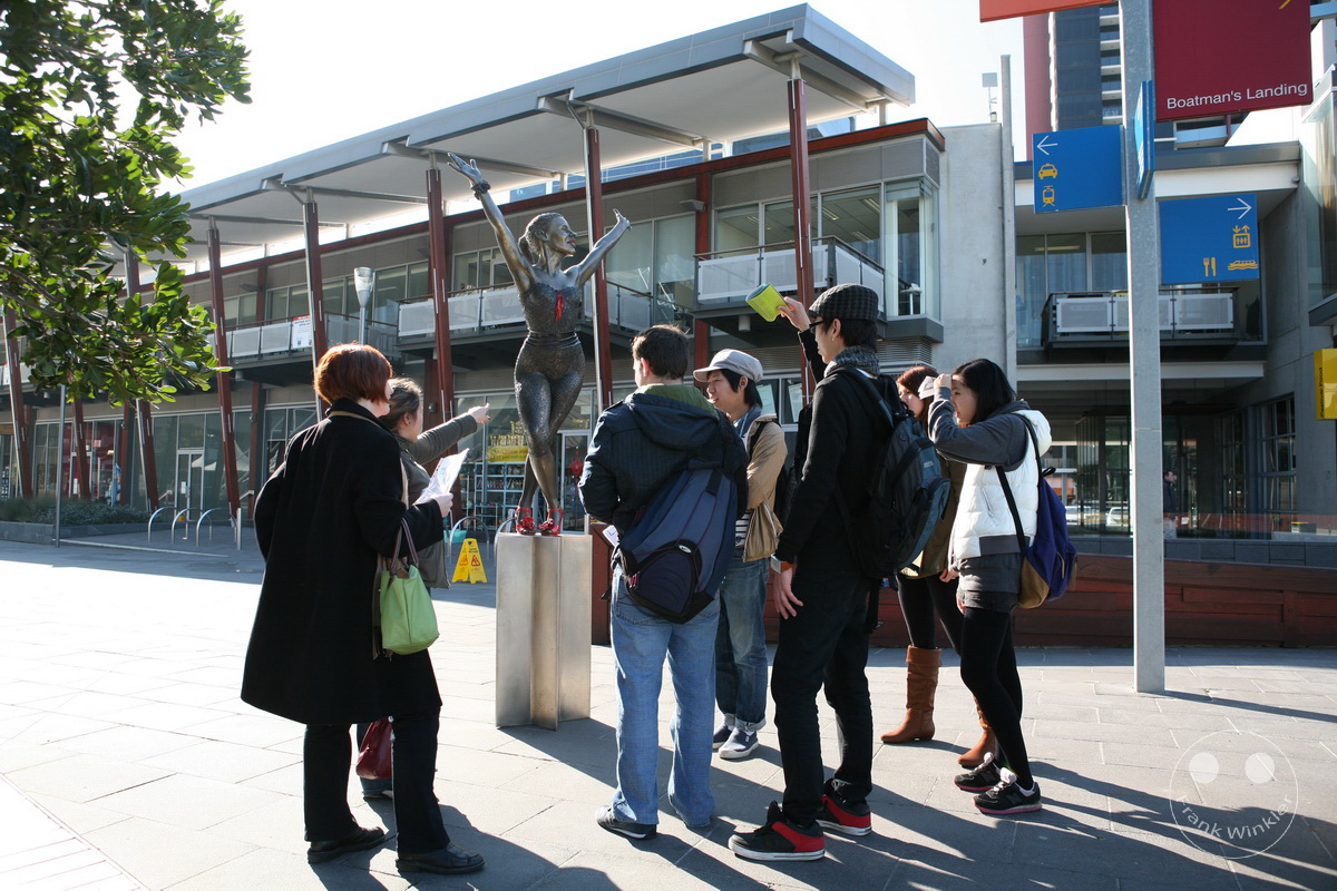 Australia - Melbourne - Kylie Minogue statue at waterfront city