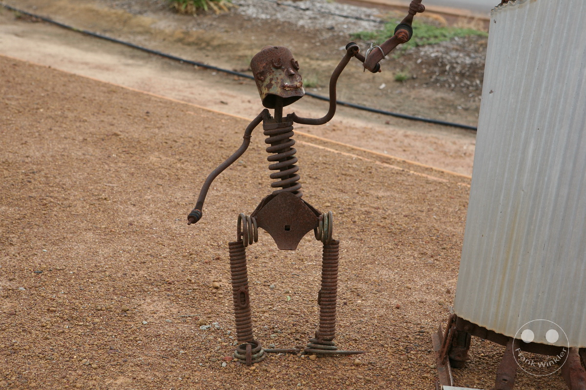 Australia - Western Australia - Hyden - People of Hyden-Then and Now sculpture