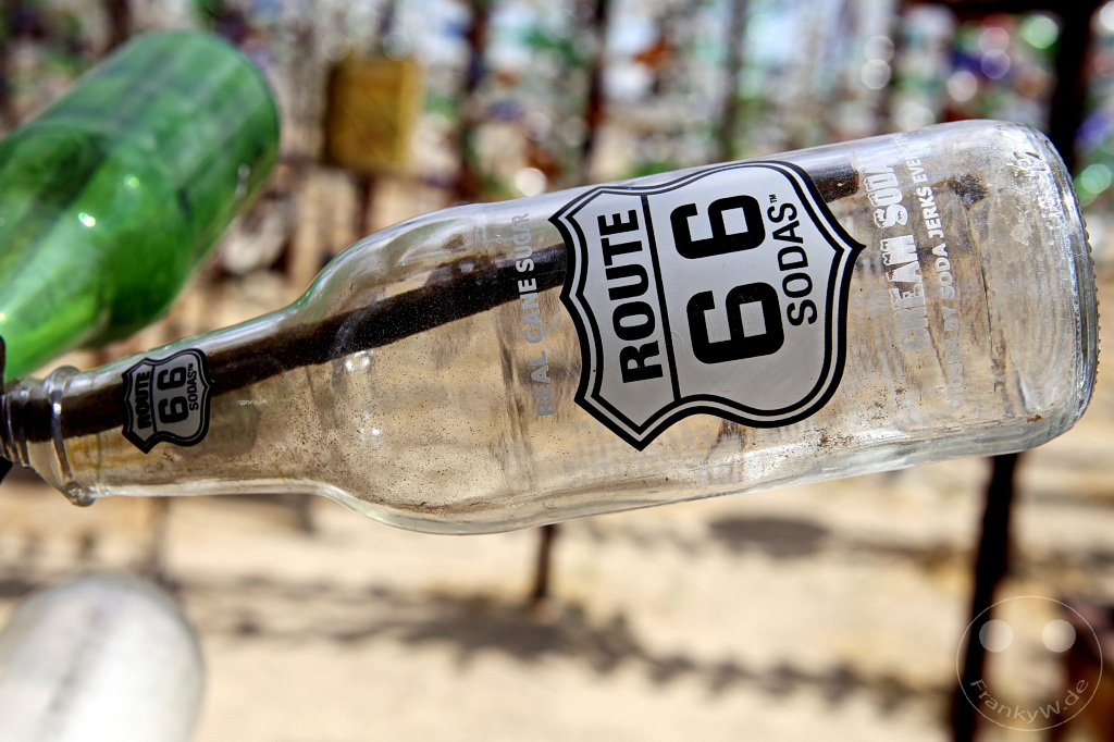 Kalifornien - Oro Grande - Elmer’s Bottle Tree Ranch