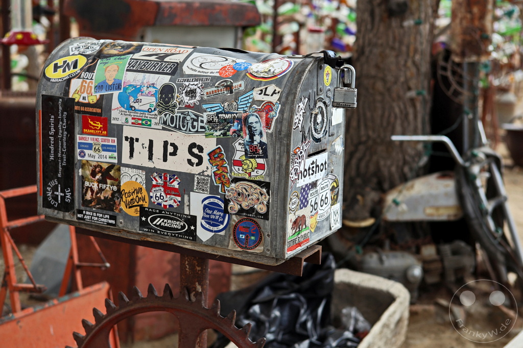 Kalifornien - Oro Grande - Elmer’s Bottle Tree Ranch