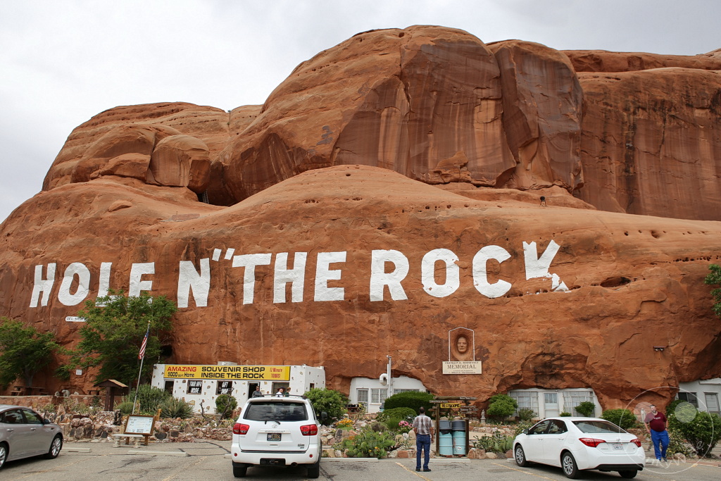 Utah - Hole 'N' The Rock