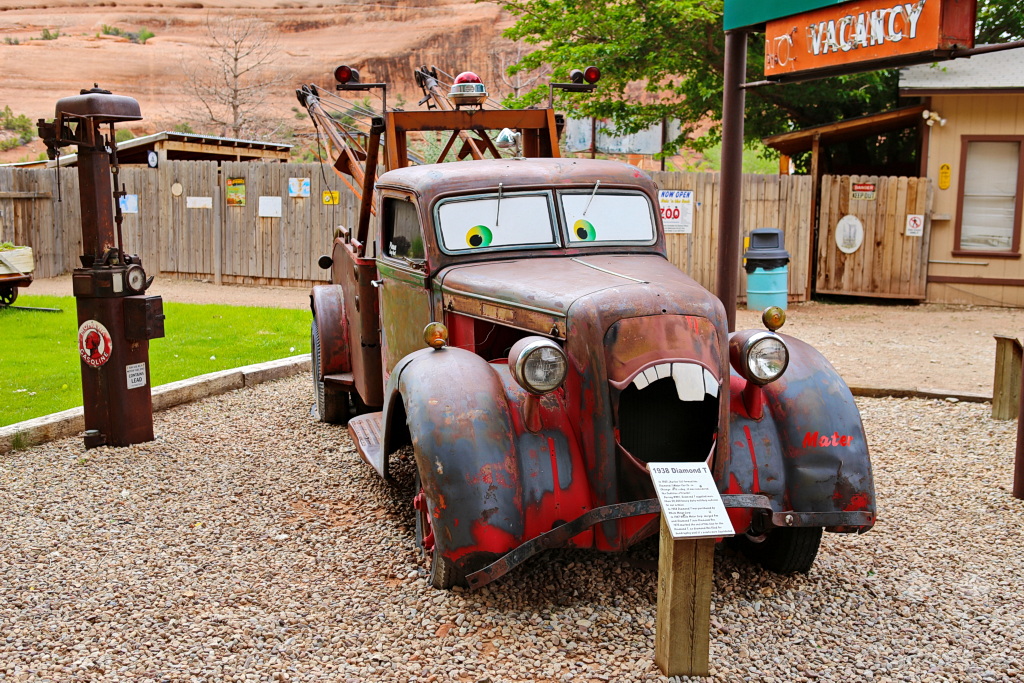 Utah - Hole 'N' The Rock