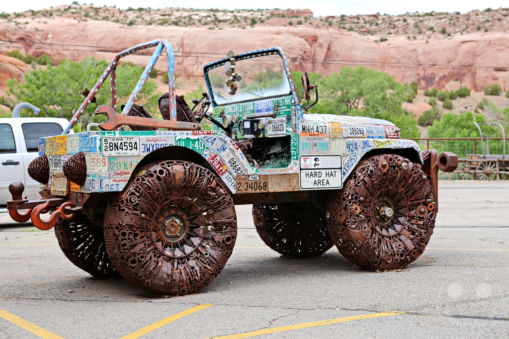 Utah - Hole 'N' The Rock