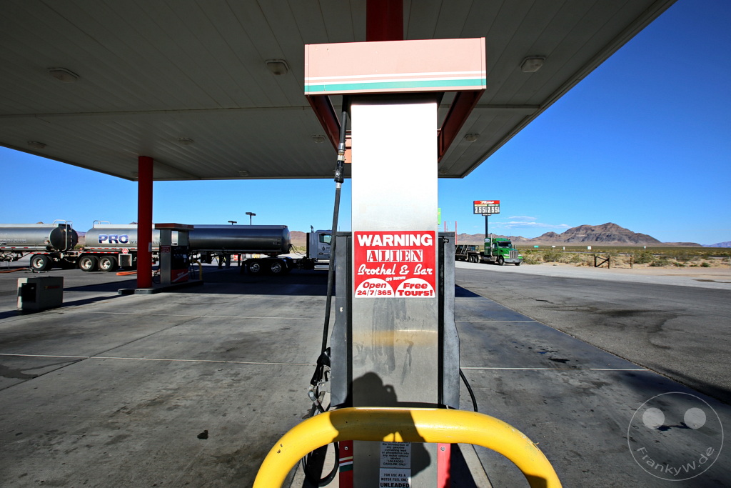 Nevada - Amargosa Valley - Area 51 Alien Center