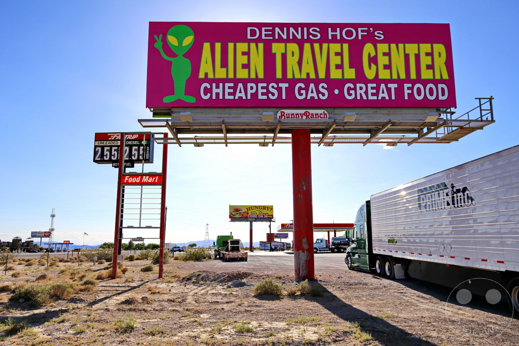 Nevada - Amargosa Valley - Area 51 Alien Center