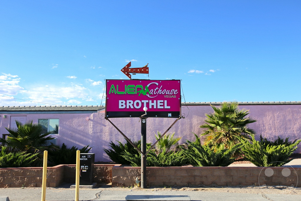 Nevada - Amargosa Valley - Area 51 Alien Center