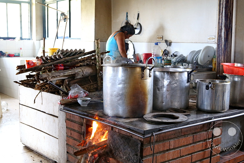 Kolumbien - Kaffeezone - Buenavista - Cafe San Alberto - Kueche für die Kaffeepfluecker