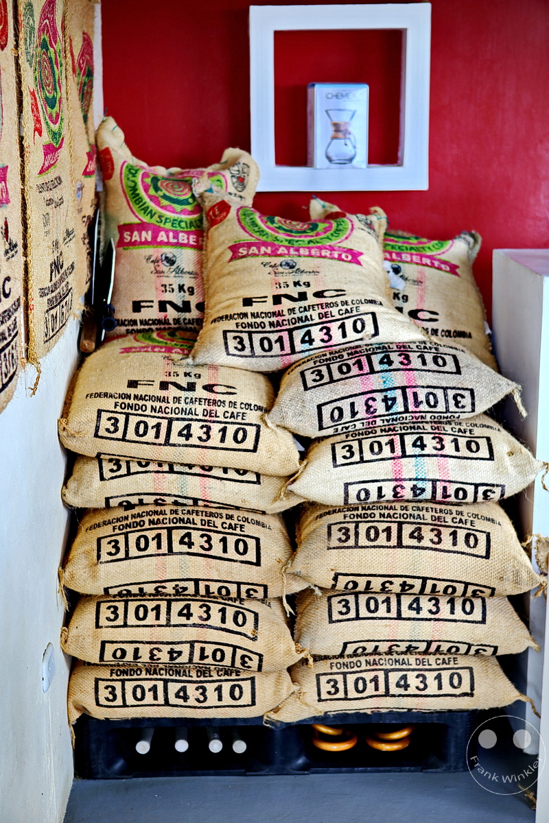 Kolumbien - Kaffeezone - Buenavista - Kaffeesaecke - Cafe San Alberto