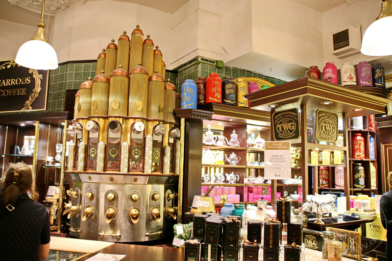 England - London - Harrods