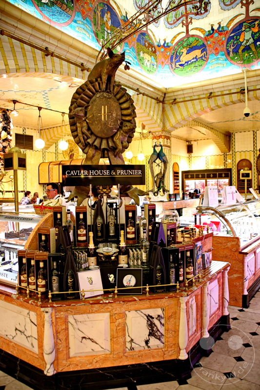 England - London - Harrods