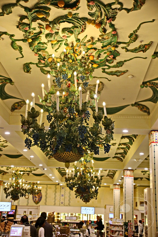 England - London - Harrods