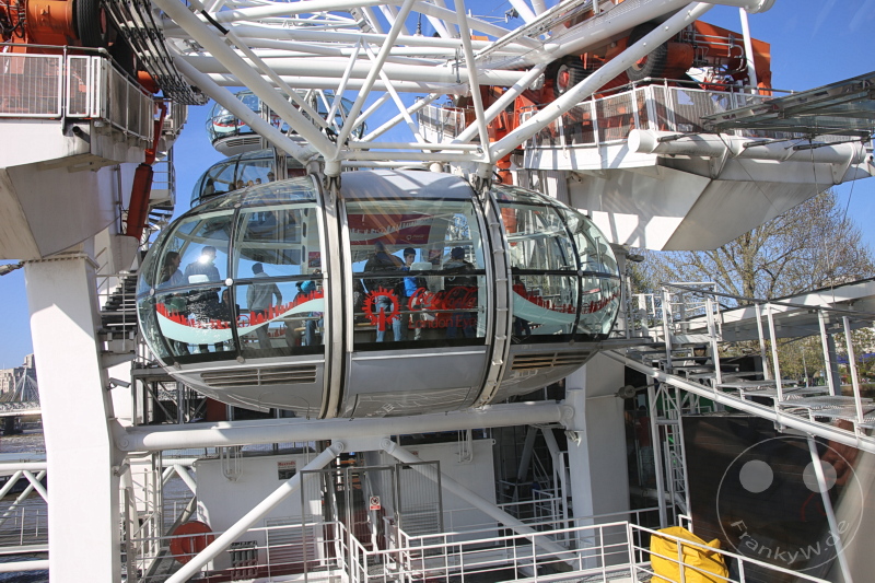 England - London - London Eye