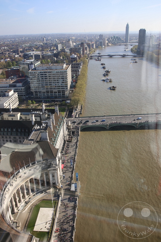 England - London - London Eye