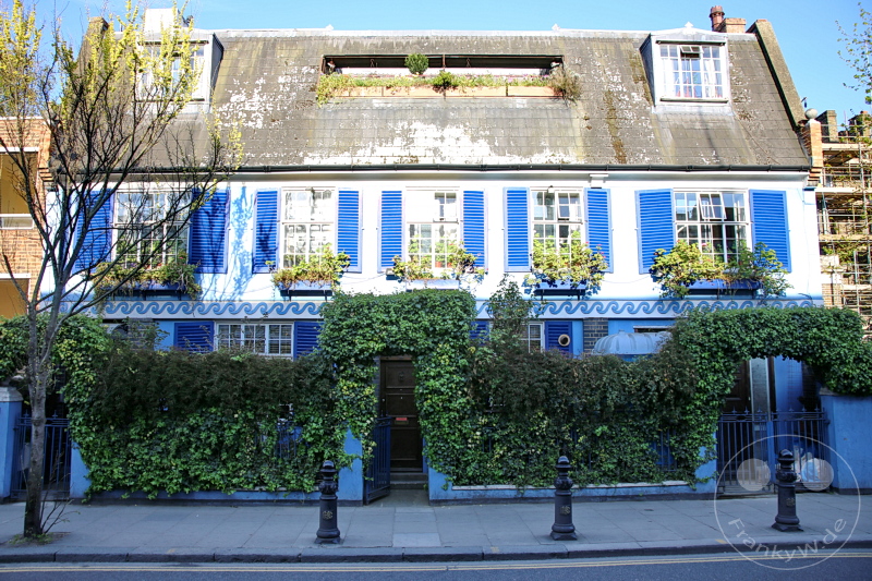 England - London - Notting Hill - Pembridge Rd.