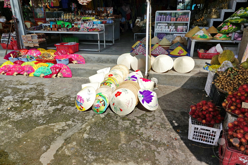 Vietnam - Hue - Street Market