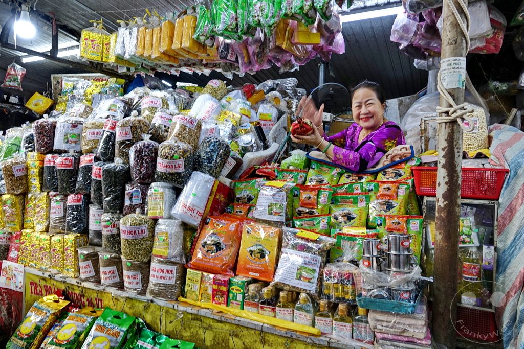 Vietnam - Hue - Street Market