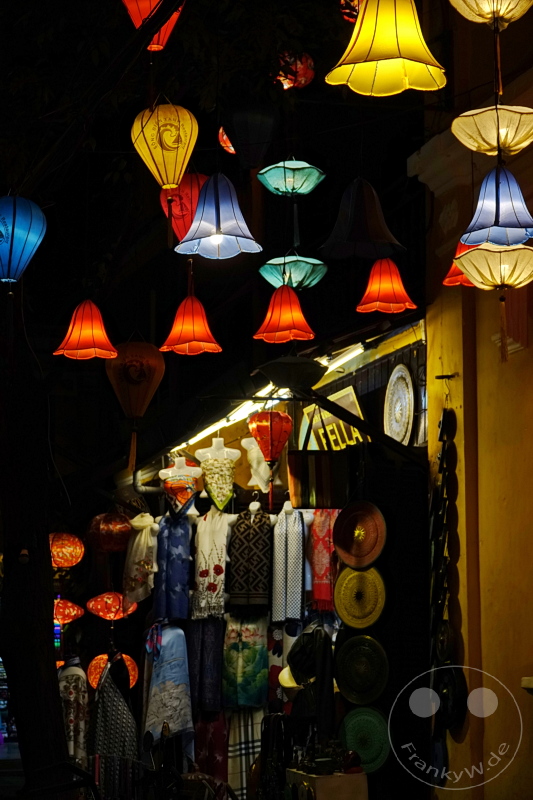 Vietnam - Hoi An by night - Laterns
