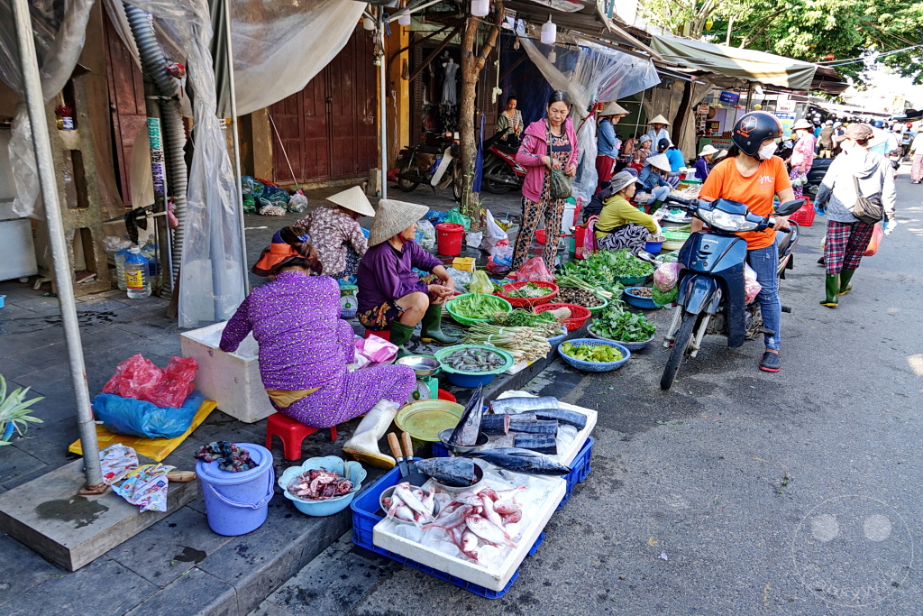 Vietnam - Hoi An- Street Market