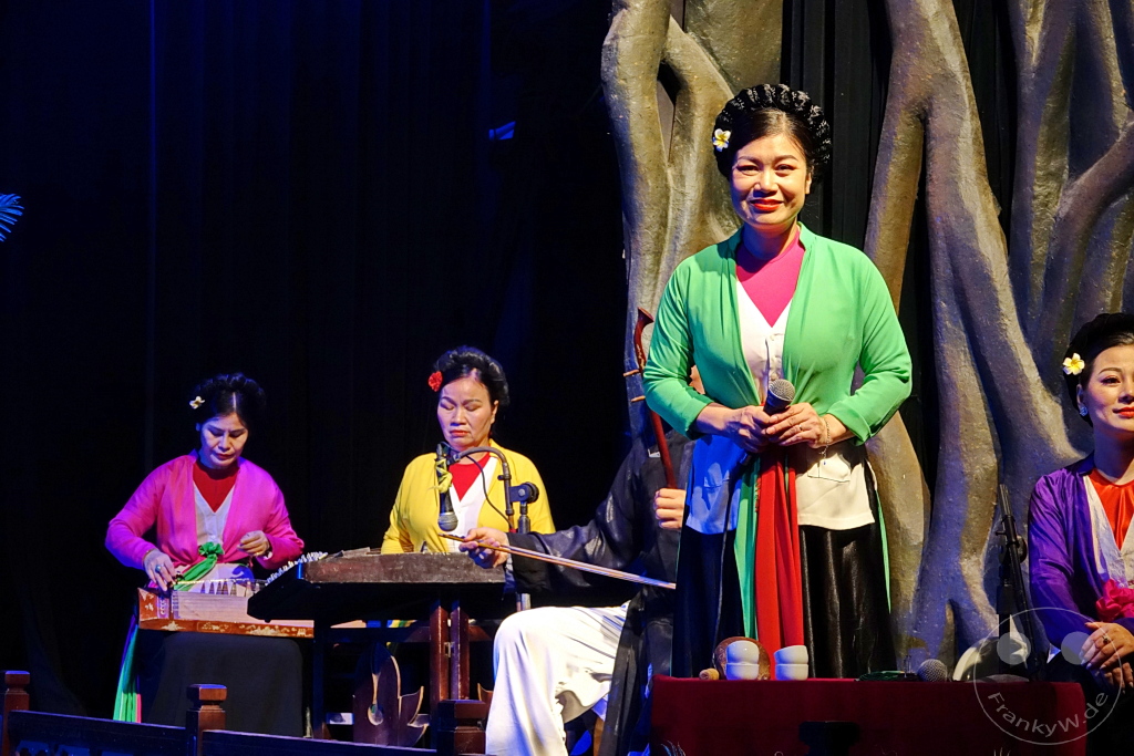 Vietnam - Hanoi - Water puppetry