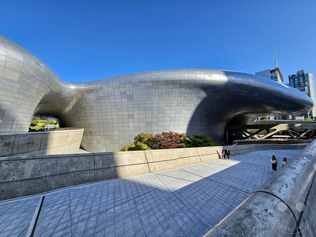 Südkorea - Seoul - Dongdaemun Design Plaza (DDP)