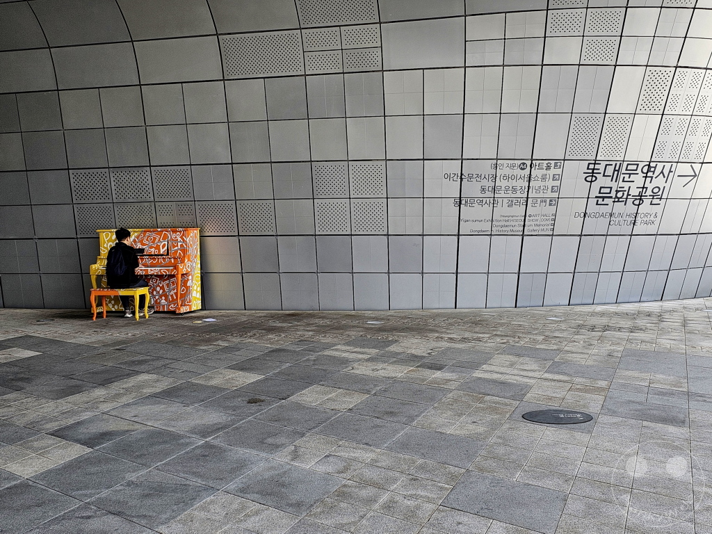 Südkorea - Seoul - Dongdaemun Design Plaza (DDP)