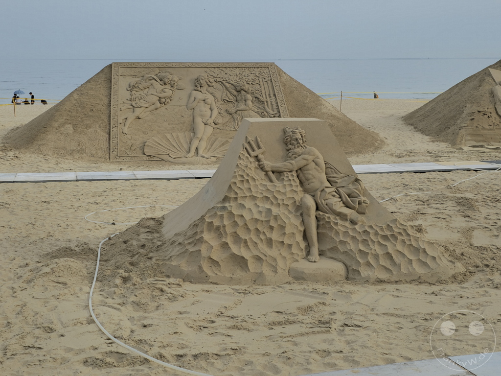 Südkorea - Busan- Haeundae Beach - sand sculptures