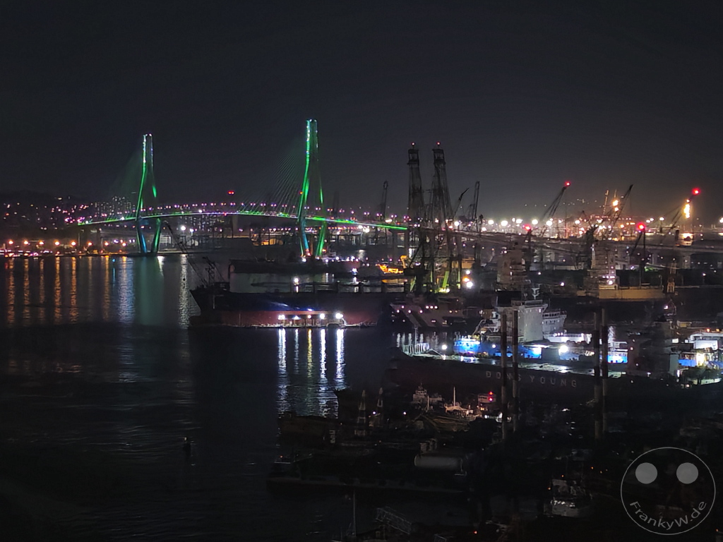 Südkorea - Busan - View from the roof terrace of LOTTE department store