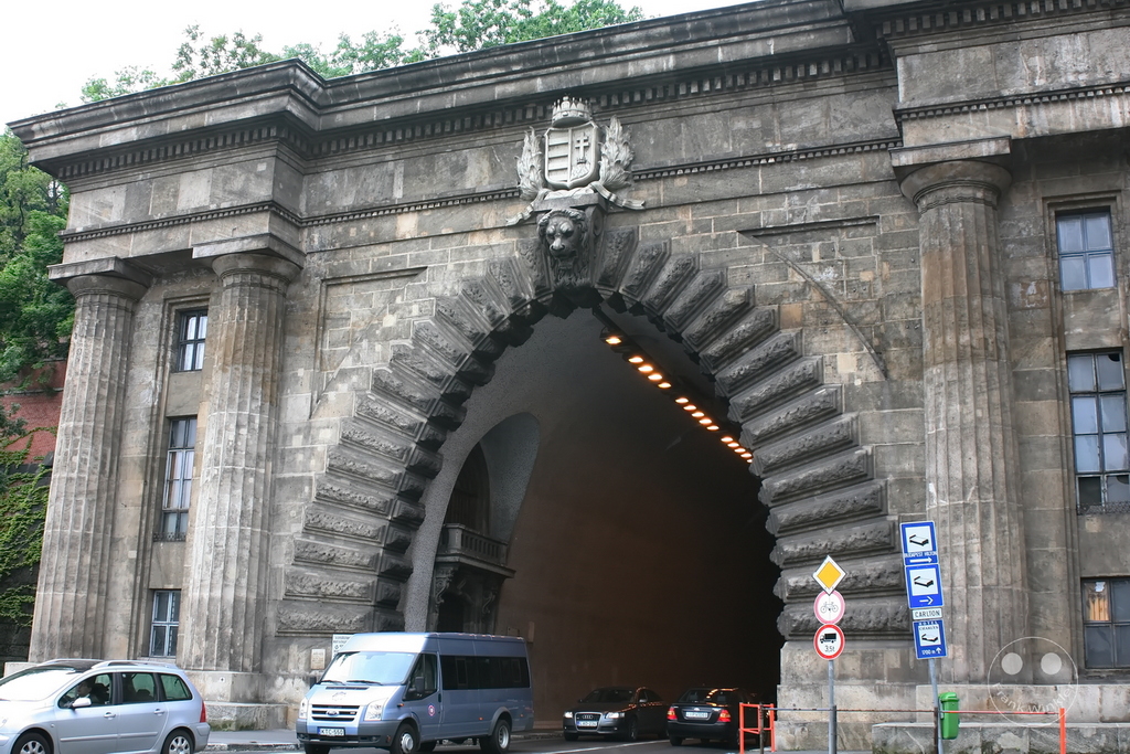Ungarn - Budapest - Buda Castle Tunnel