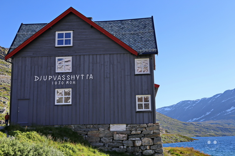 Norway - Nibbevegen - Djupvass-Hütte