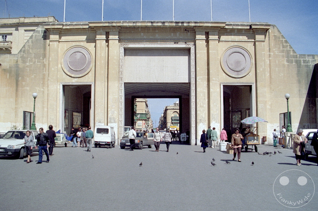Malta -Valletta - City Gate
