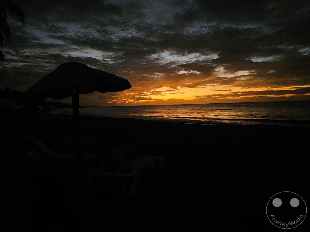 Tobago - Great Courland Bay (Turtle Beach) - Sunset