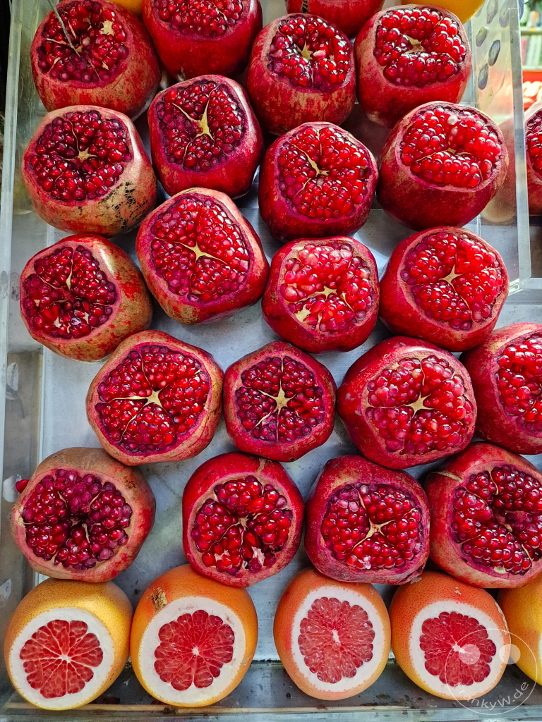 Turkey - Istanbul - Red ripe pomegranates and grapefruit