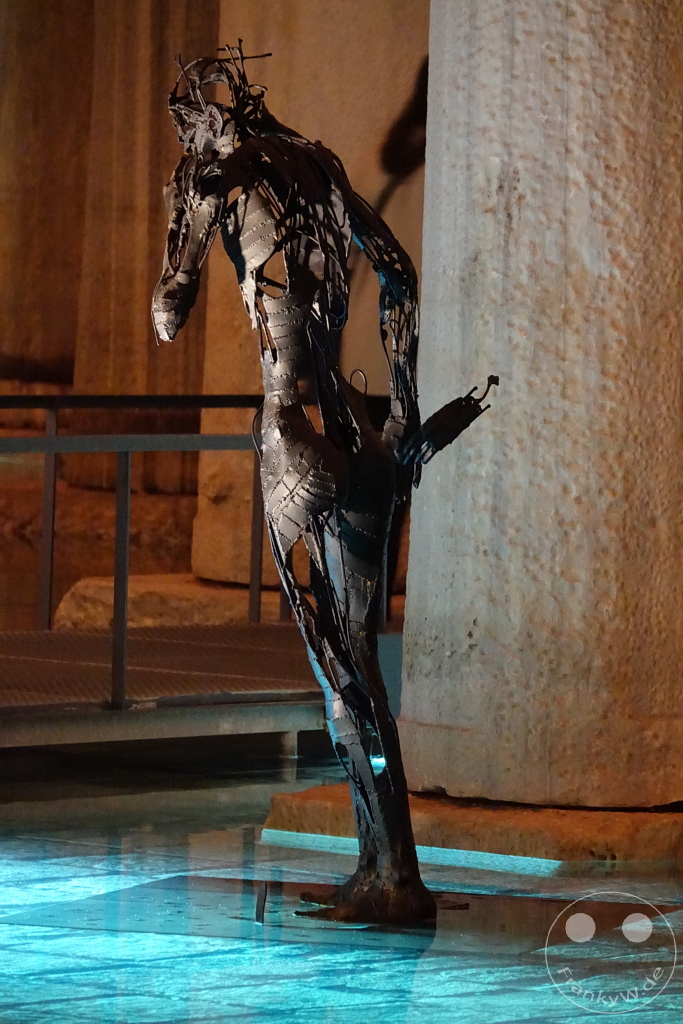 Turkey - Istanbul - Cisterna Basilica - Yerebatan Cisterna - Sculpture