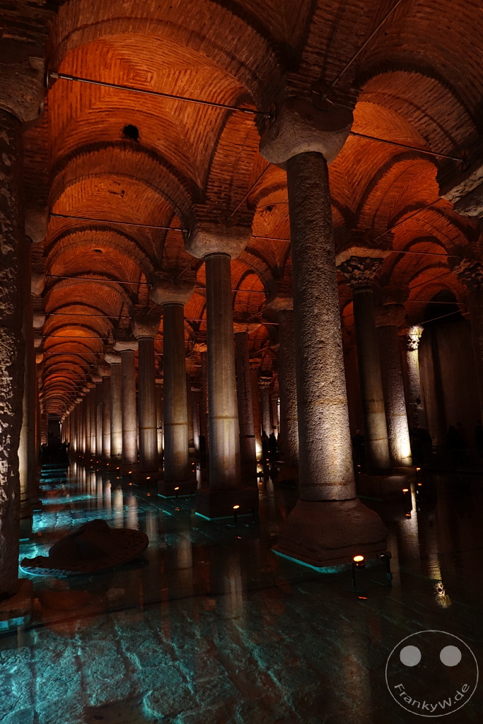 Turkey - Istanbul - Cisterna Basilica - Yerebatan Cisterna