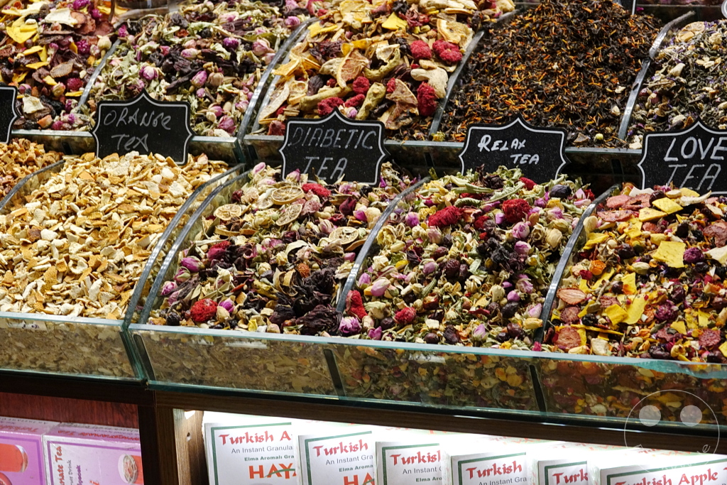 Turkey - Istanbul - Mısır Çarşısı - Spice Bazaar